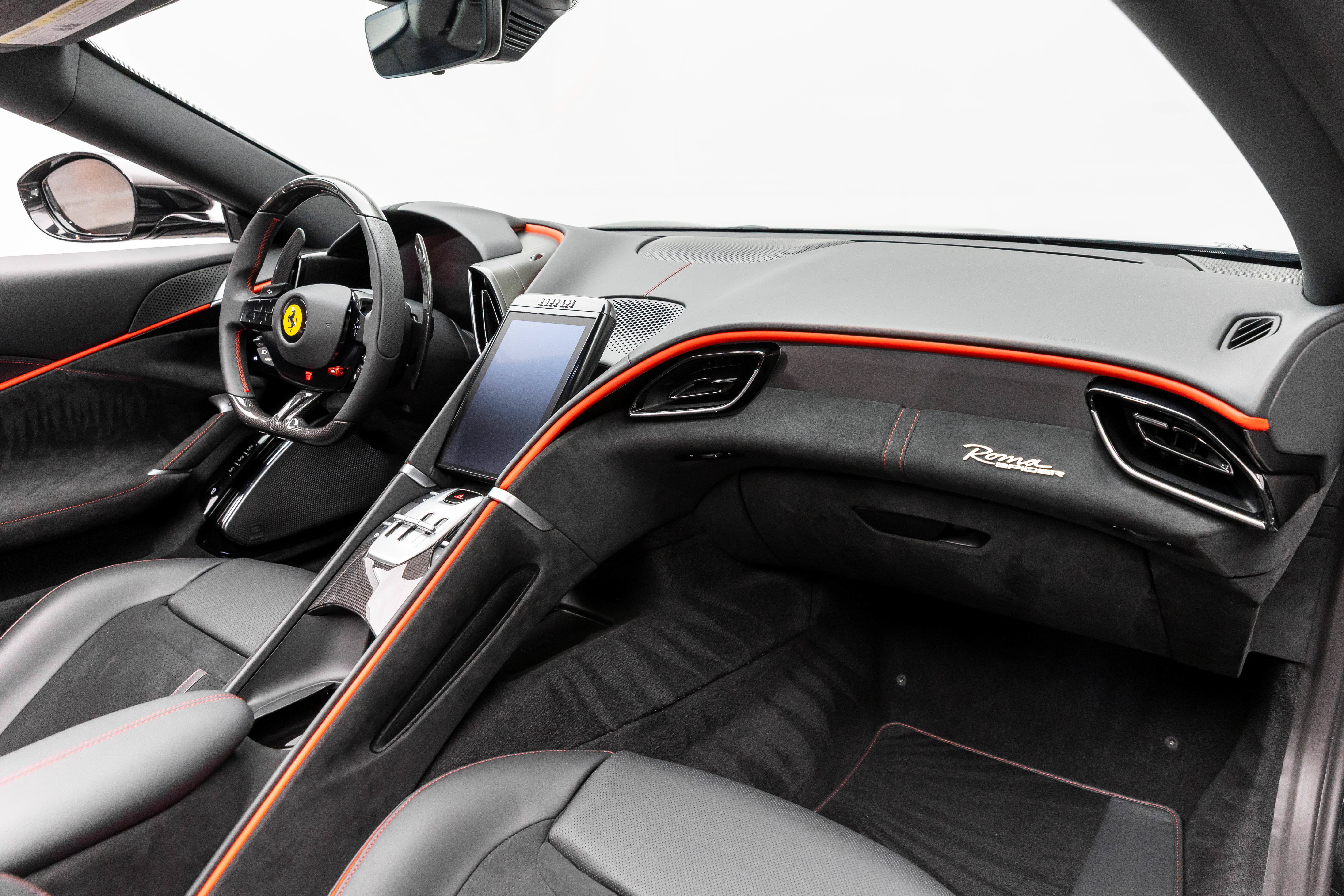 Used 2025 Ferrari Roma Spider RWD image 18