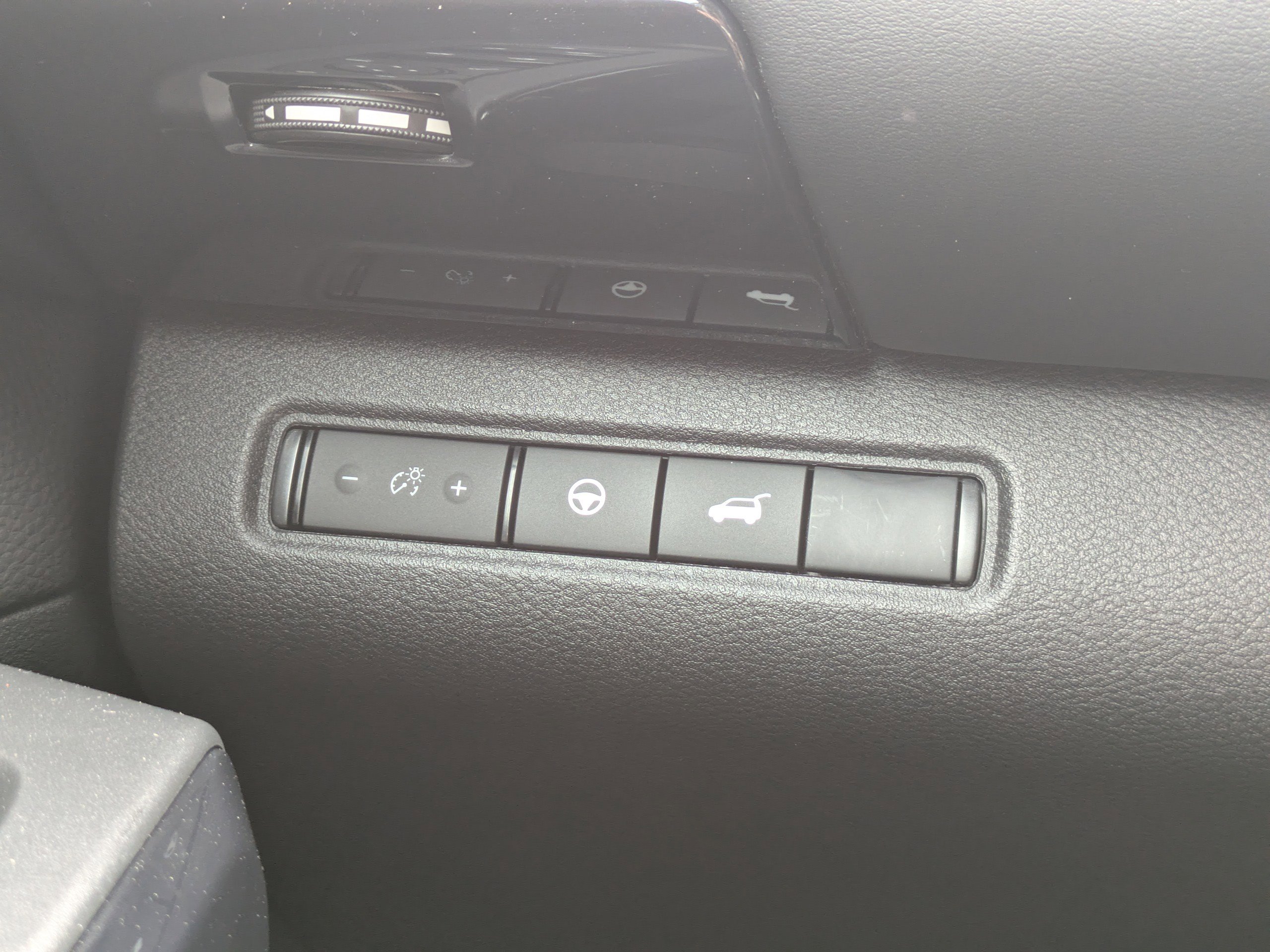 New 2026 Nissan Pathfinder SV FWD image 28