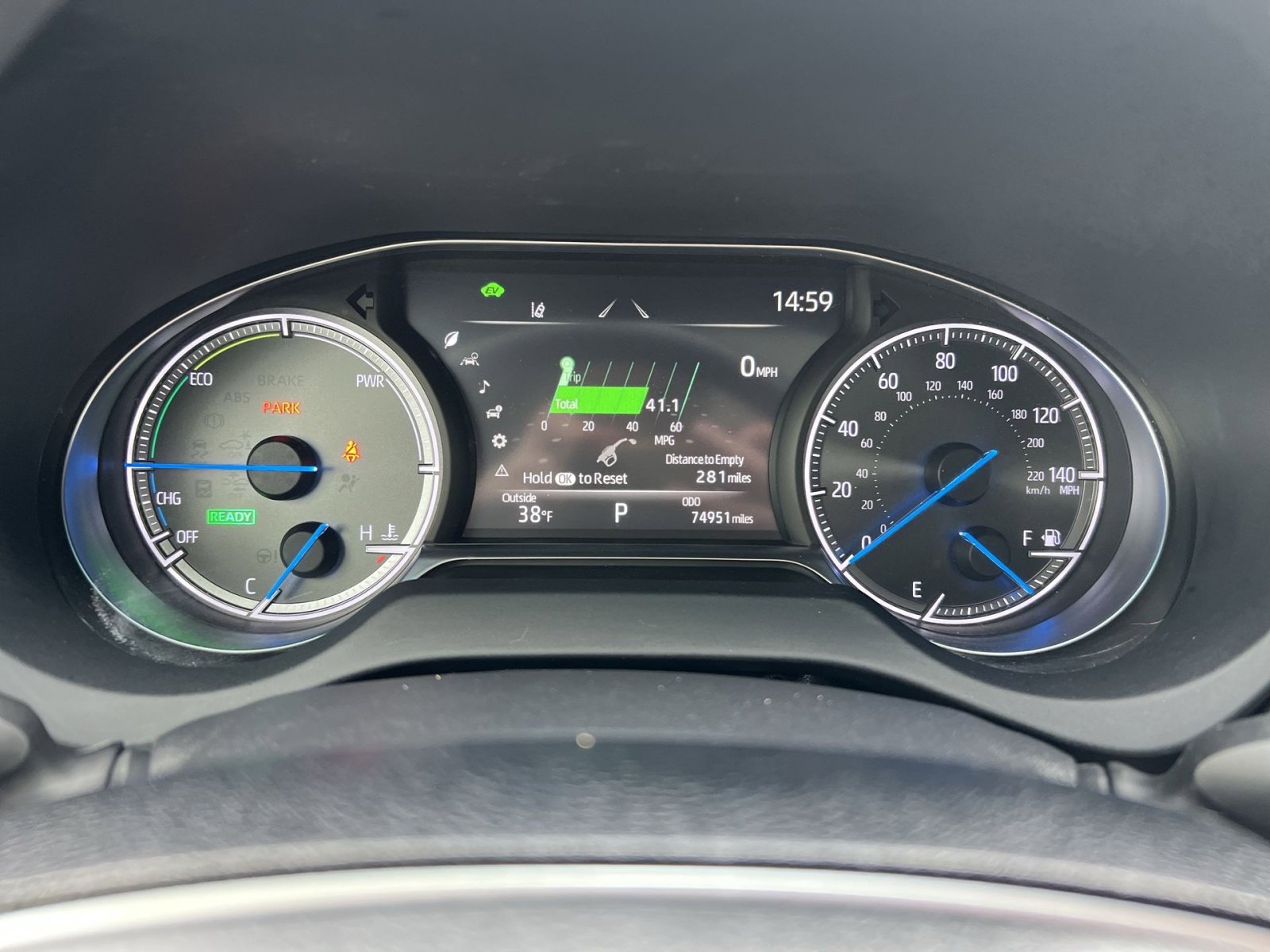 Used 2022 Toyota Venza Limited w/ Advanced Technology Package image 17