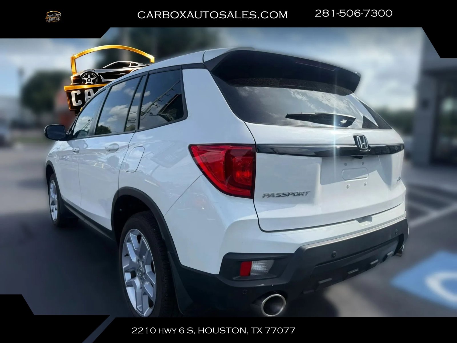 Used 2025 Honda Passport EX-L image 3