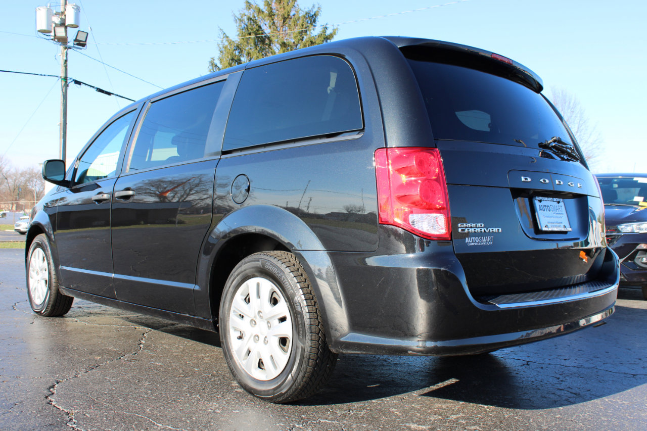 Used 2019 Dodge Grand Caravan SE image 10