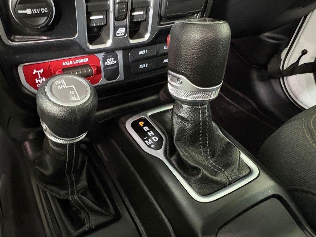 Used 2025 Jeep Wrangler Unlimited Sport AWD/4WD image 35