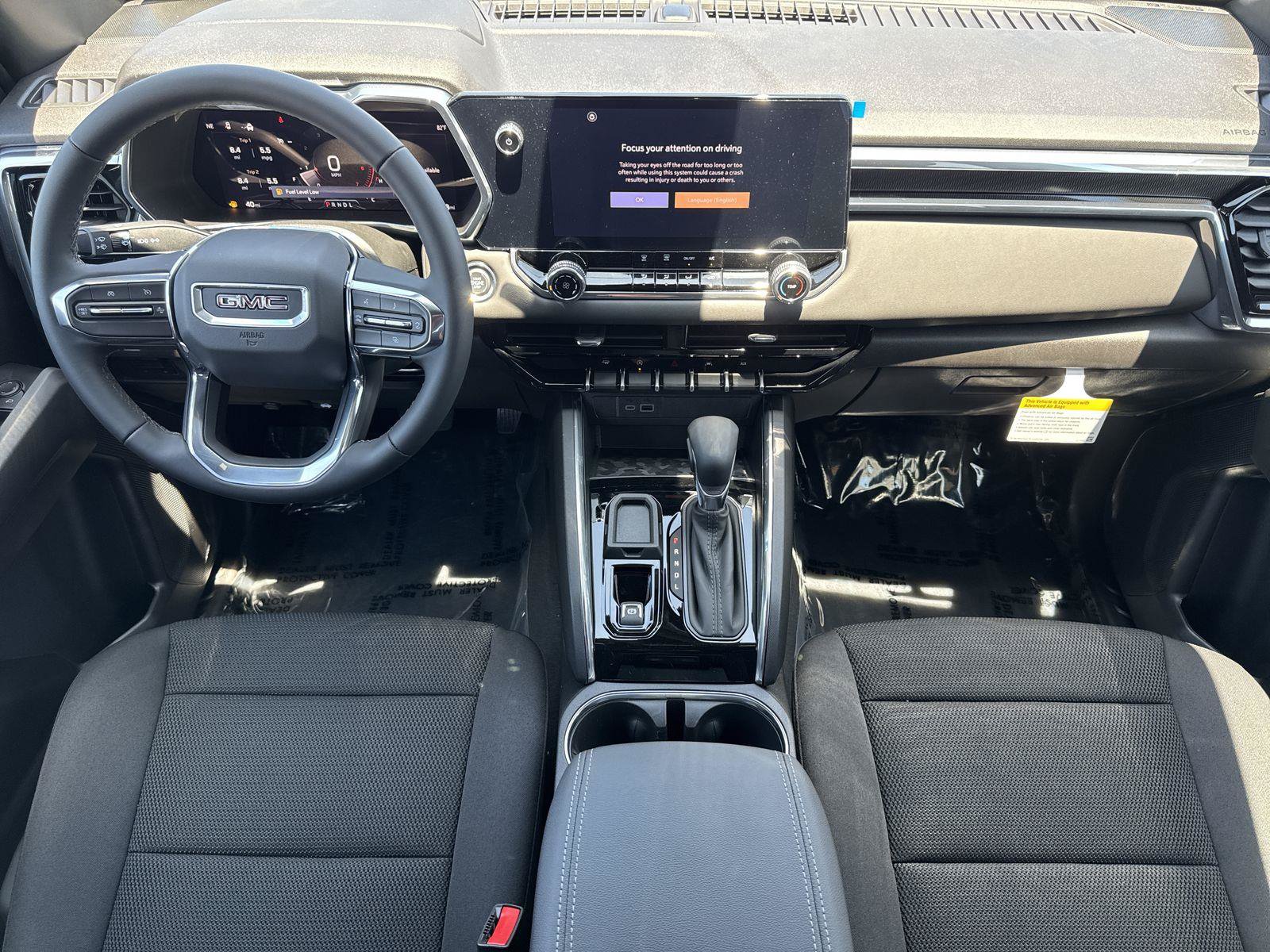 New 2026 GMC Canyon Elevation w/ LPO, Black Badging Package RWD image 7