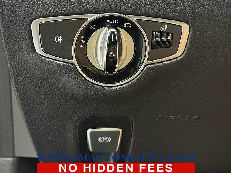 Used 2018 Mercedes-Benz E 300 4MATIC image 35