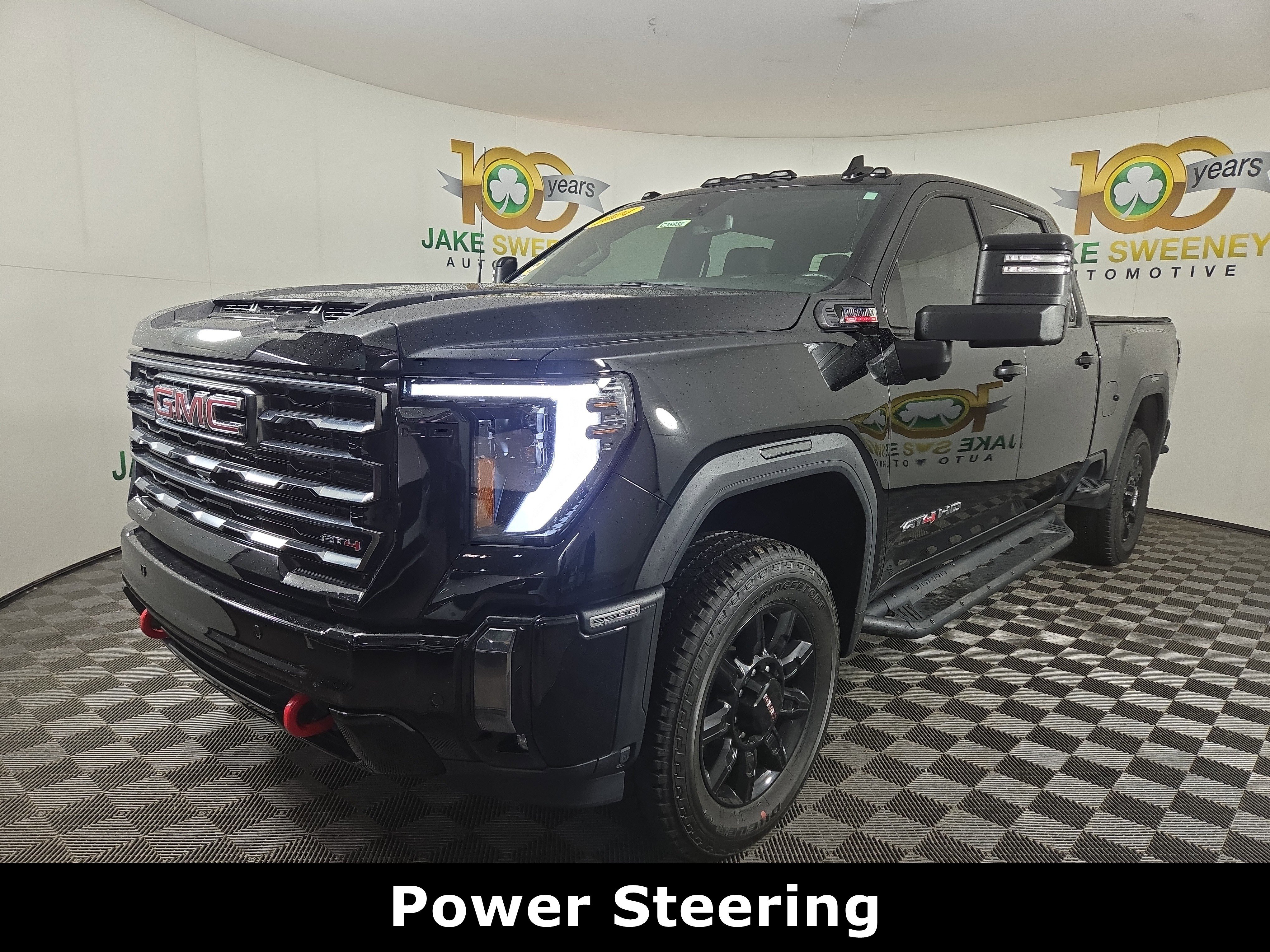 Used 2024 GMC Sierra 2500 AT4 w/ AT4 Preferred Package image 4