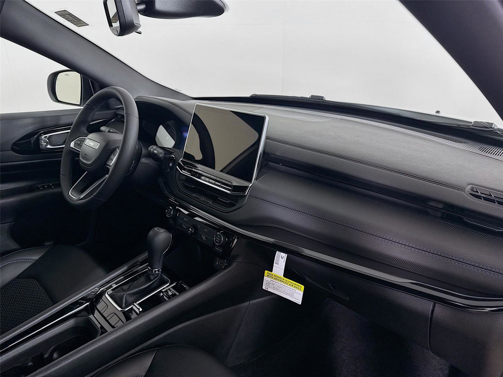 New 2026 Jeep Compass Latitude image 27