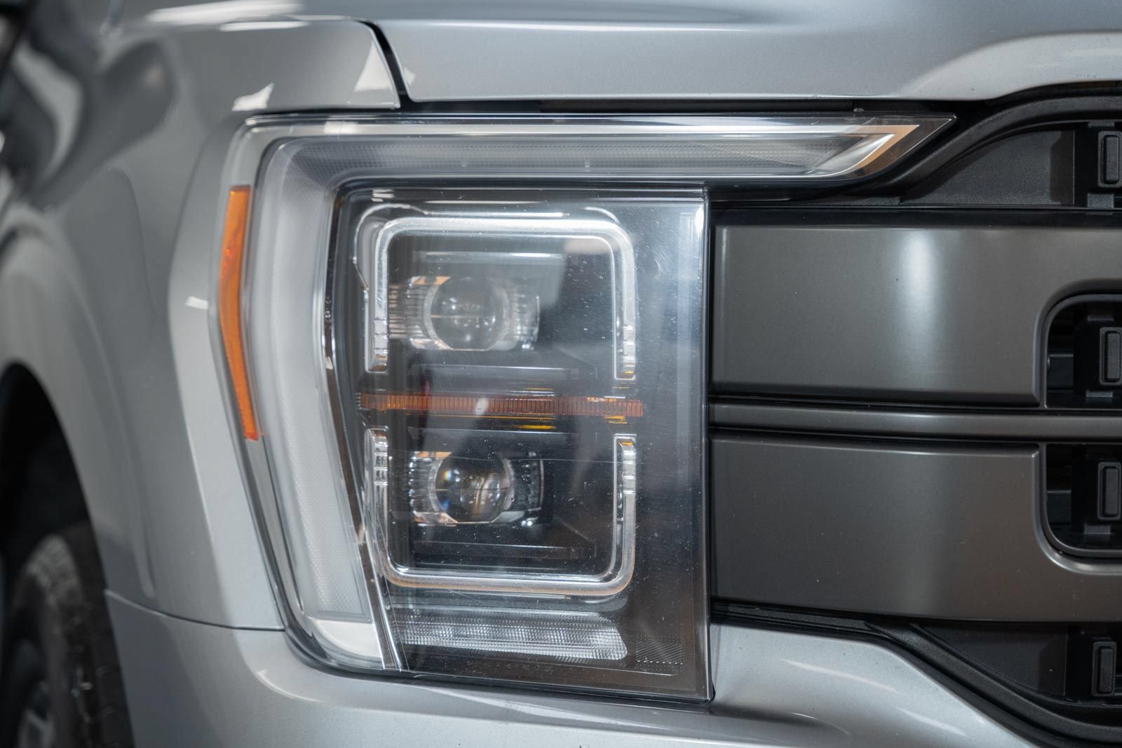 Certified 2023 Ford F150 Lariat w/ Equipment Group 502A High AWD/4WD image 9