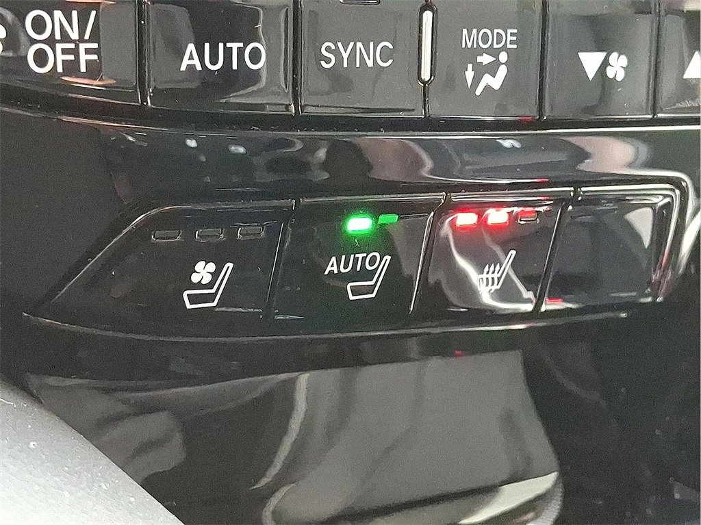 Used 2022 Acura MDX SH-AWD w/ Advance Package image 26