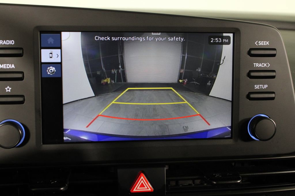 Certified 2025 Hyundai Elantra Sport image 29
