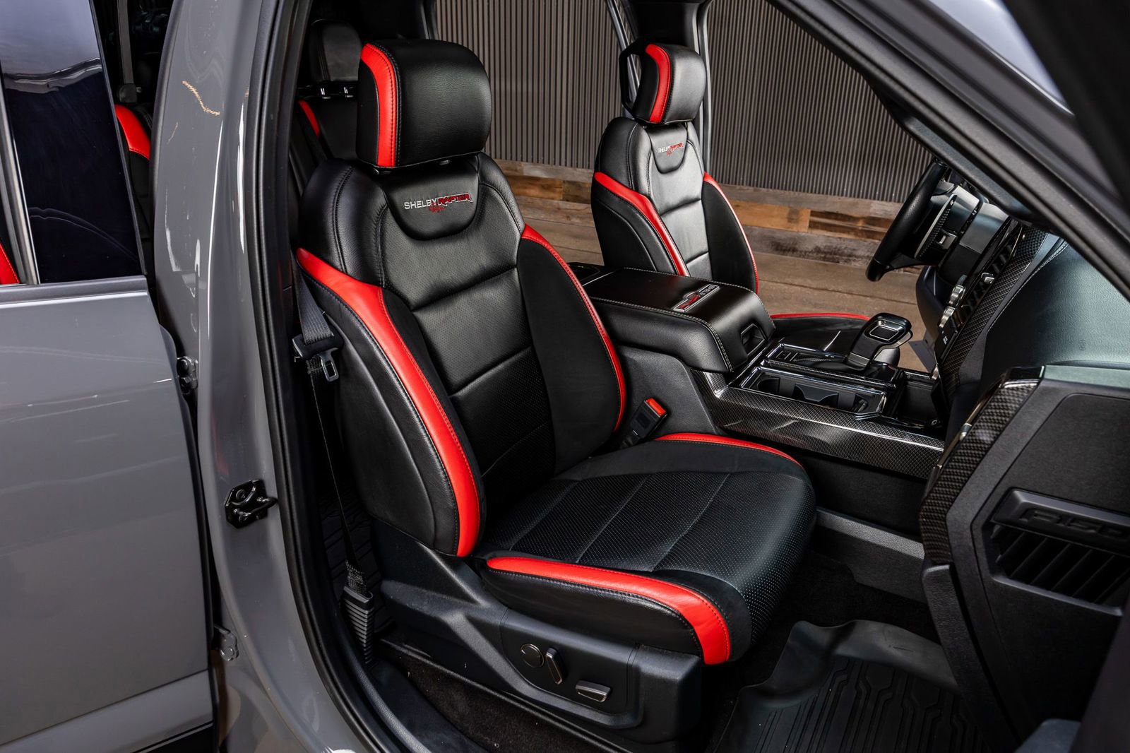 Used 2020 Ford F150 Raptor w/ Equipment Group 802A Luxury AWD/4WD image 29