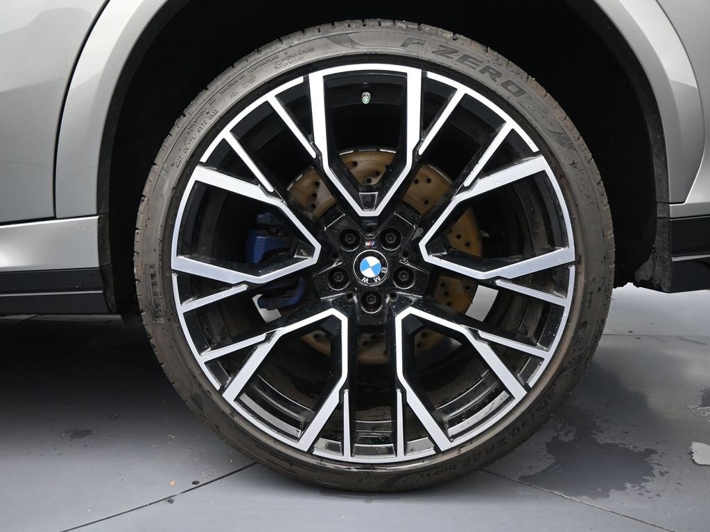 Used 2022 BMW X6 M w/ Competition Package image 9