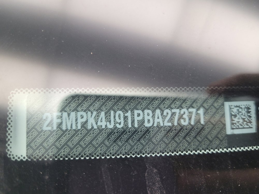 Used 2023 Ford Edge SEL image 33