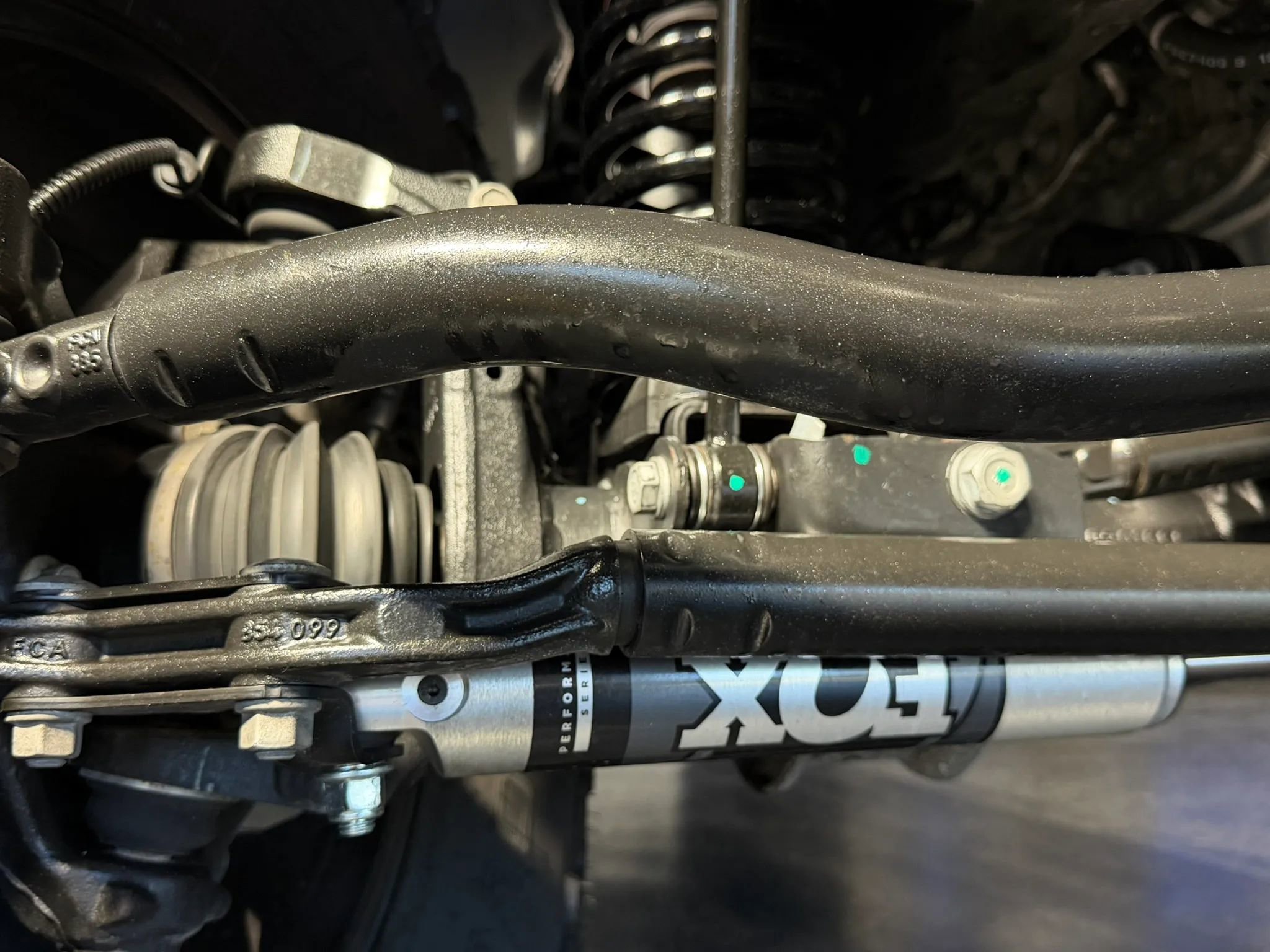 Used 2024 Jeep Gladiator Mojave AWD/4WD image 32