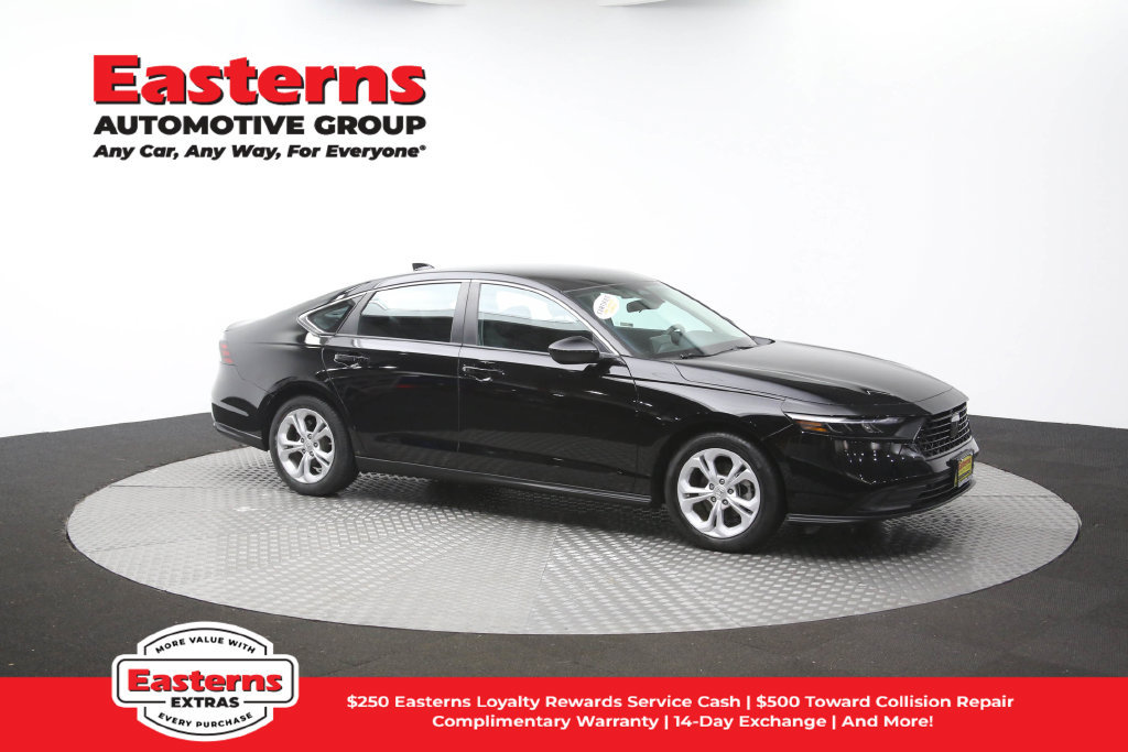 Used 2025 Honda Accord LX image 49