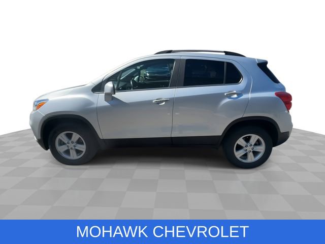 Certified 2020 Chevrolet Trax LT w/ LT Convenience Package image 6