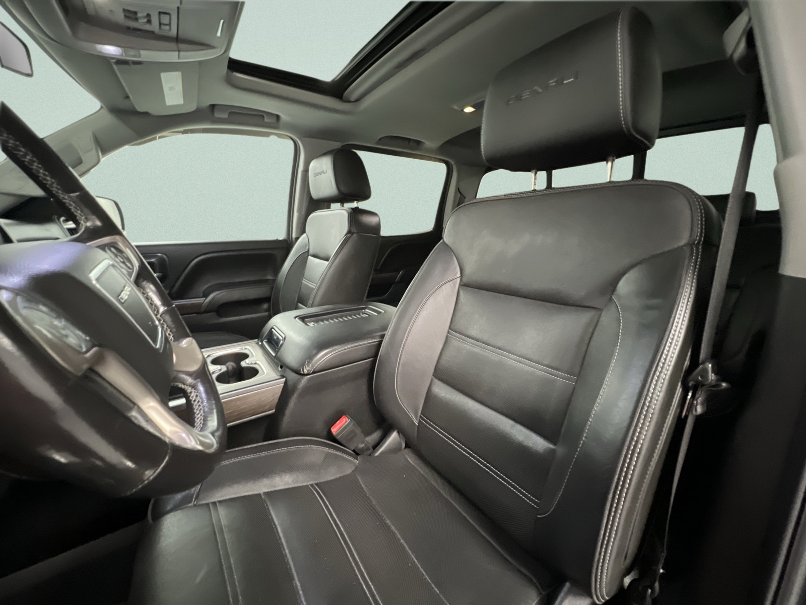 Used 2018 GMC Sierra 1500 Denali AWD/4WD image 18