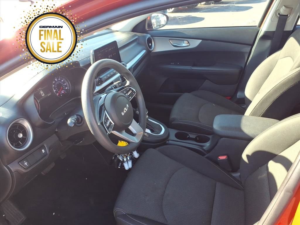 Used 2023 Kia Forte LXS image 11