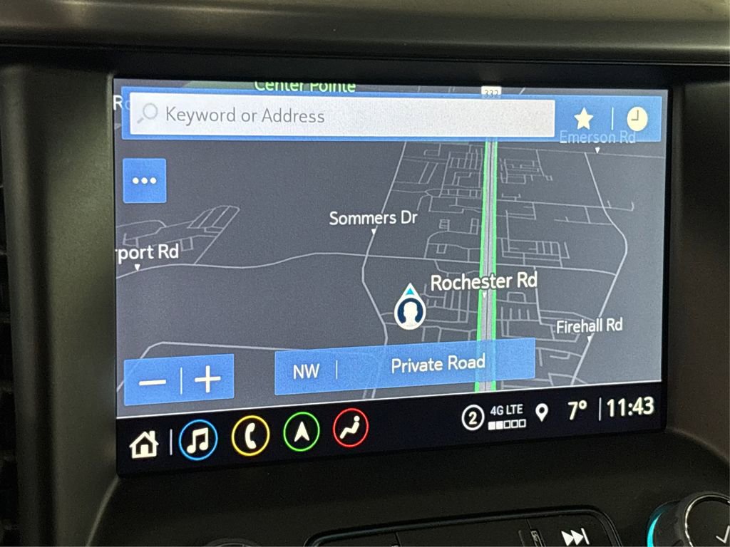 Used 2023 GMC Acadia AT4 image 28