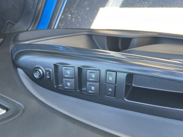 Used 2021 Chevrolet Colorado Z71 w/ Safety Package AWD/4WD image 12