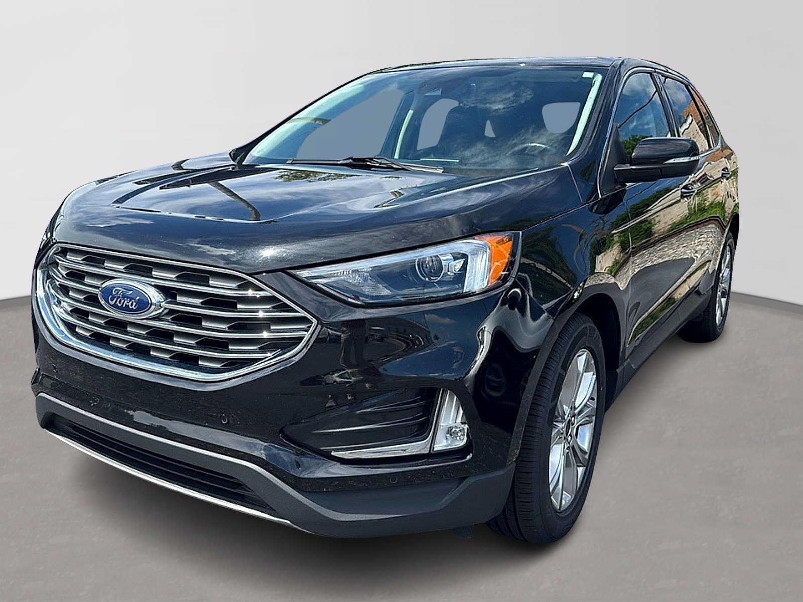 Used 2024 Ford Edge Titanium