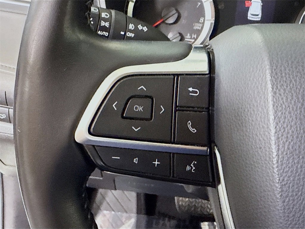 Certified 2020 Toyota Highlander LE image 23