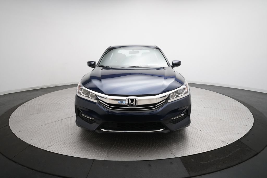Used 2017 Honda Accord Sport Special Edition image 11