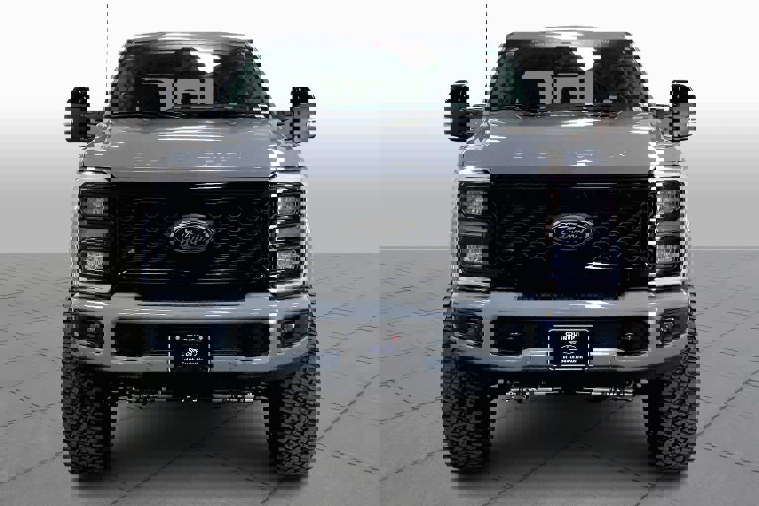 New 2026 Ford F250 Lariat w/ Black Appearance Package image 3