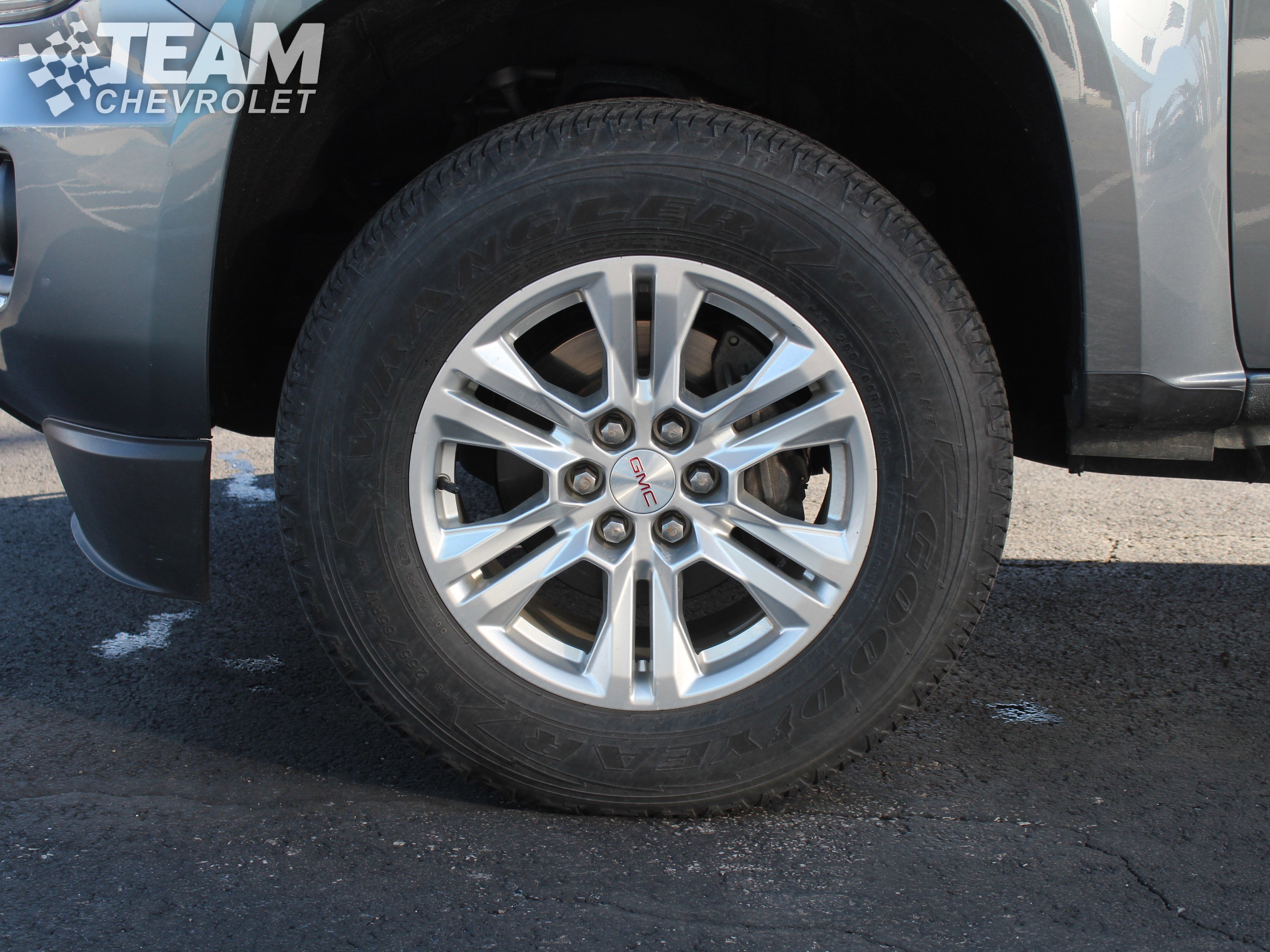 Used 2019 GMC Canyon SLE w/ SLE Convenience Package image 30