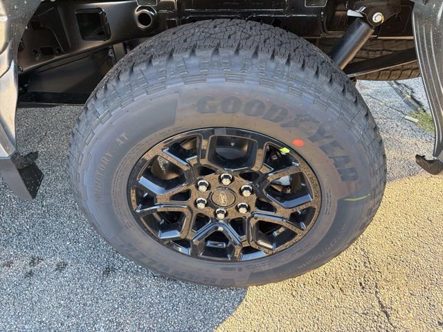 New 2025 Ford F150 XLT w/ Equipment Group 302A MID image 6