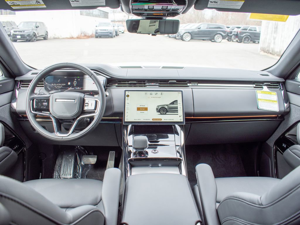 New 2026 Land Rover Range Rover Sport SE image 17