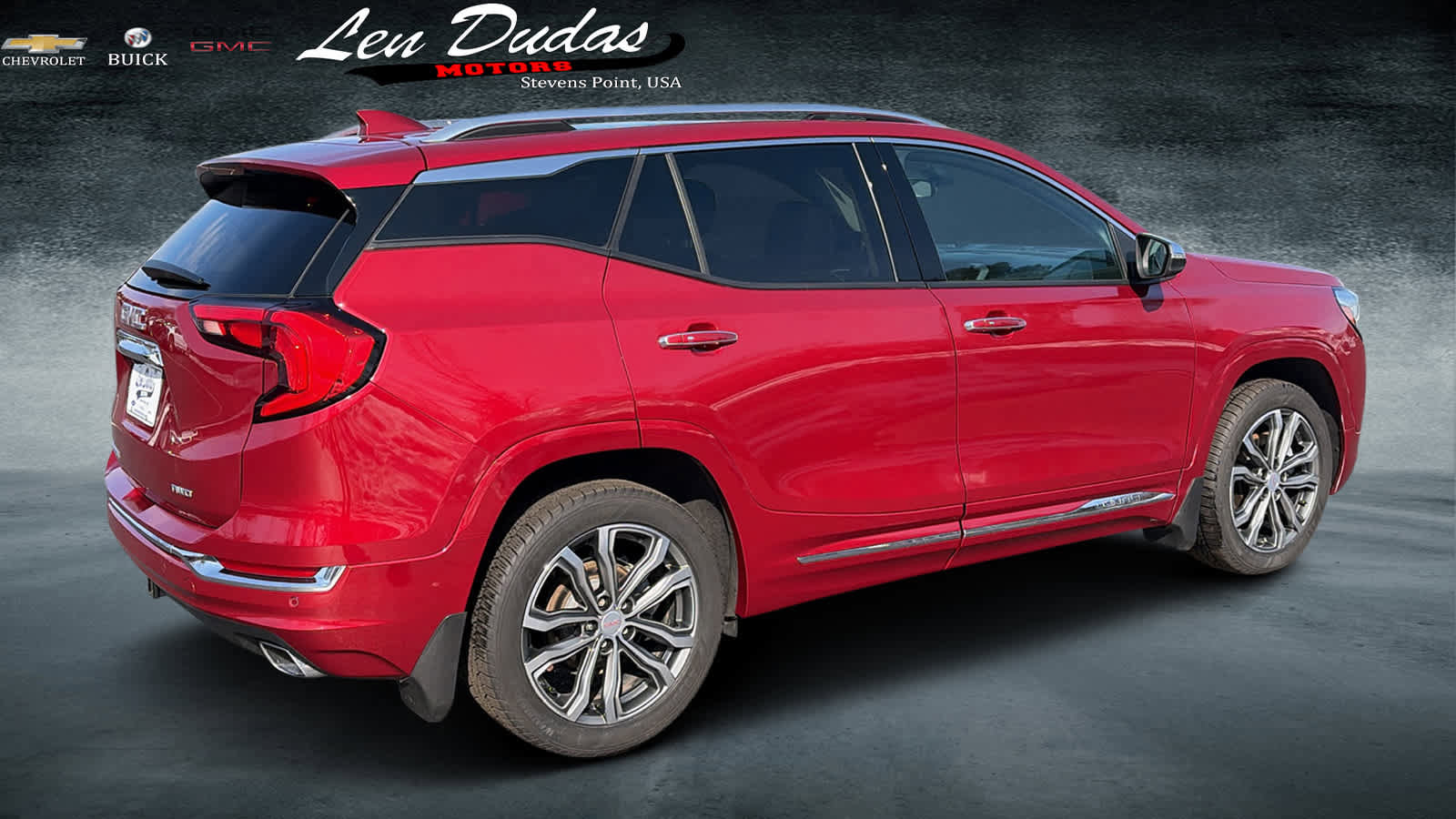 Used 2019 GMC Terrain Denali w/ Driver Alert Package II image 4