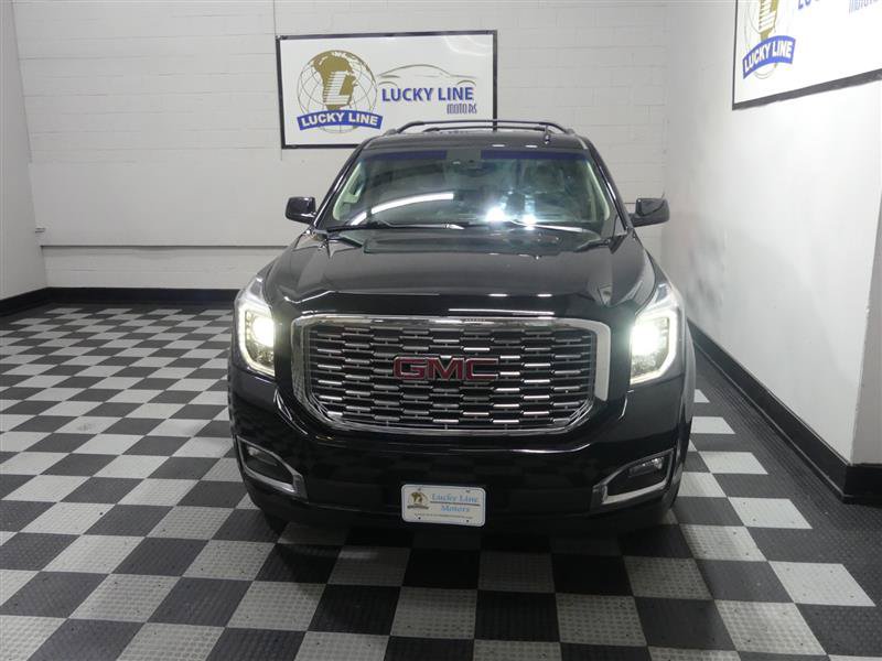 Used 2019 GMC Yukon Denali w/ Denali Ultimate Package AWD/4WD image 3