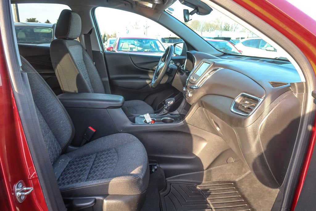 Used 2023 Chevrolet Equinox LT image 20