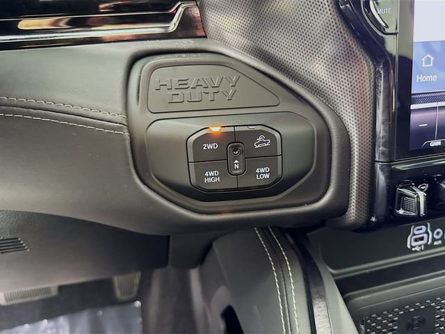Used 2026 RAM 2500 Limited AWD/4WD image 37