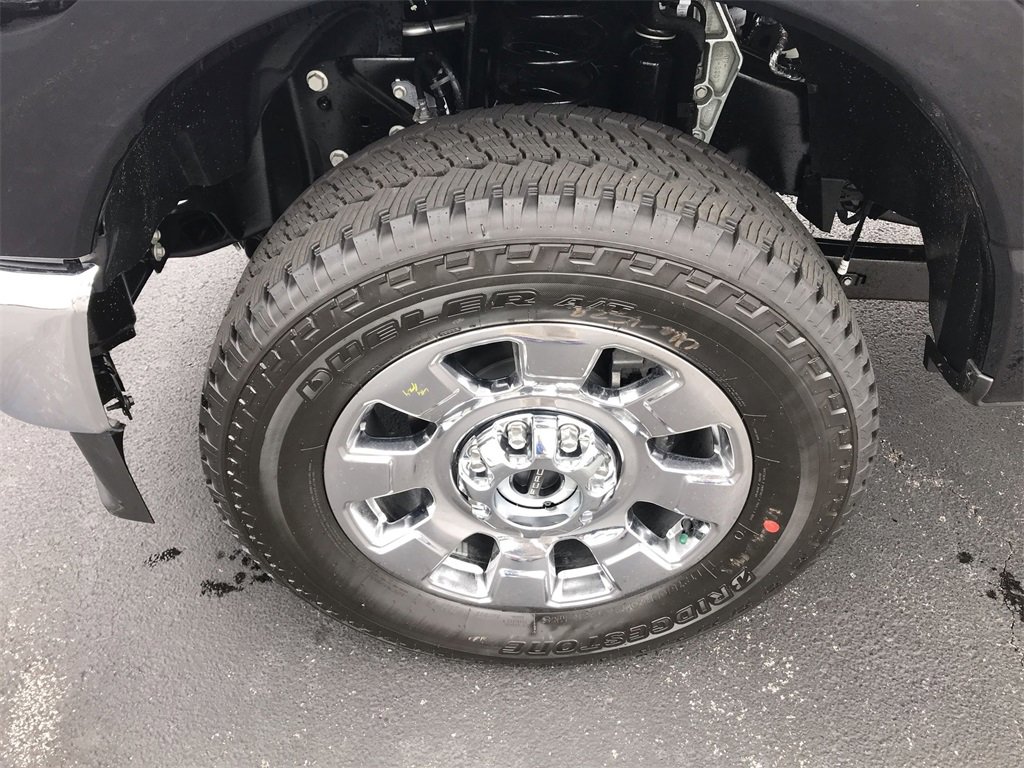 New 2025 Ford F250 Lariat w/ Lariat Ultimate Package image 10