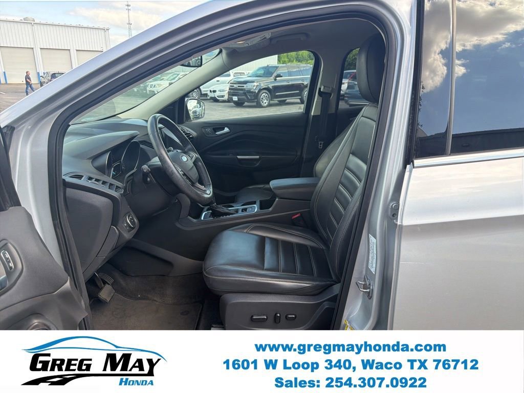 Used 2019 Ford Escape SEL FWD image 9