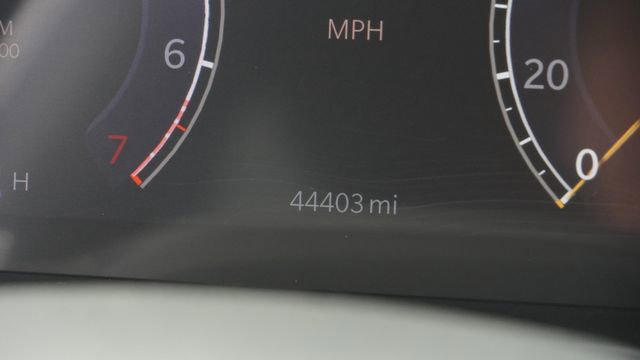 Used 2024 Jeep Grand Cherokee L Laredo AWD/4WD image 34