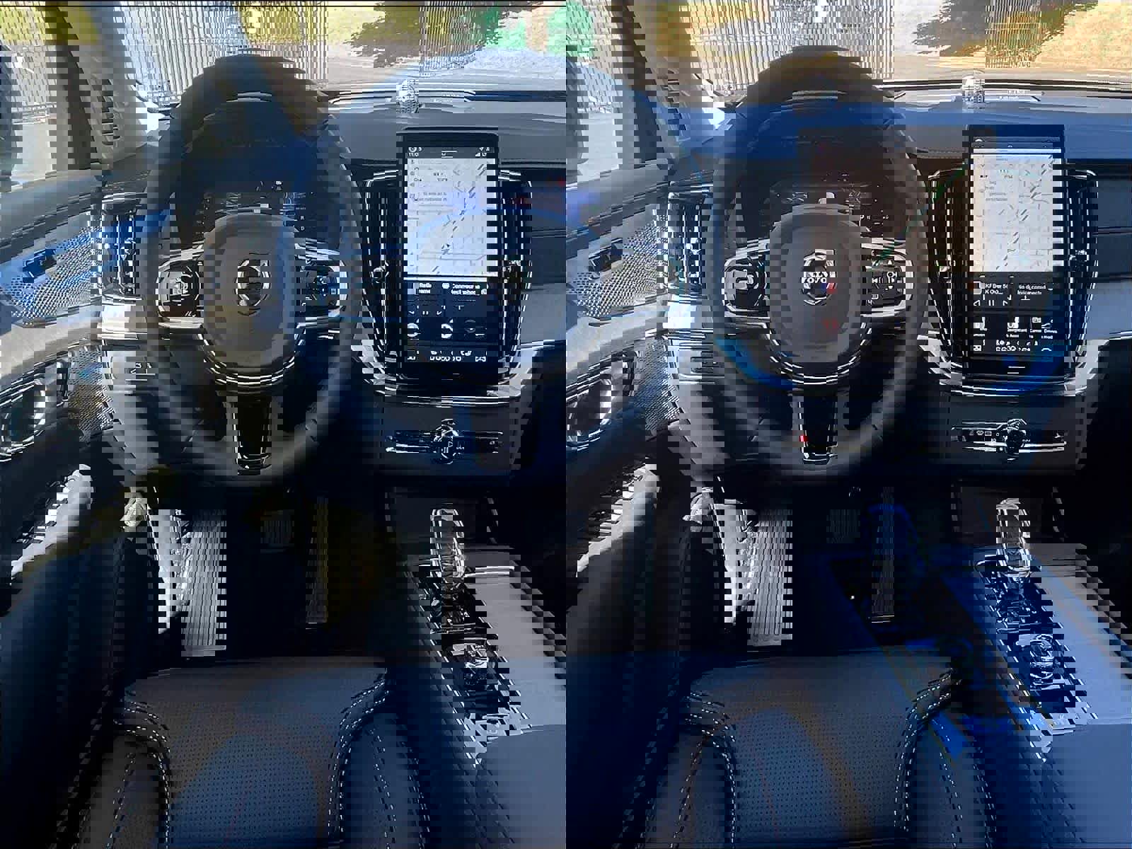 New 2026 Volvo XC90 T8 Ultra w/ Lounge Package image 15