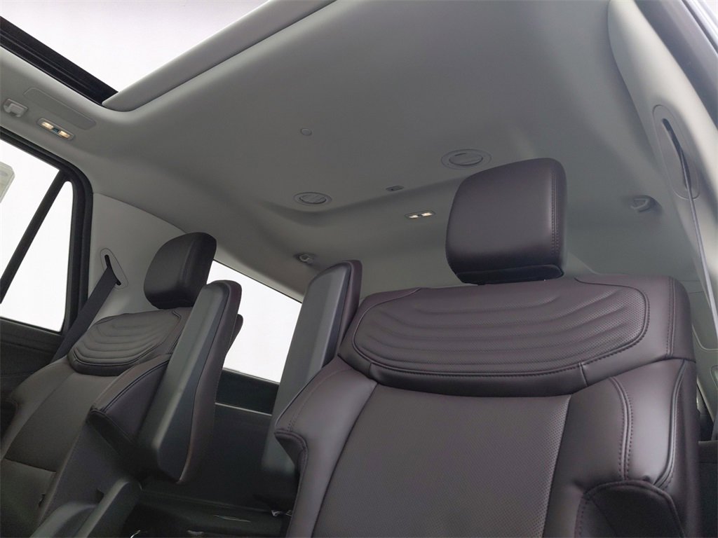 New 2026 Ford Expedition Platinum w/ Platinum Ultimate Package image 13