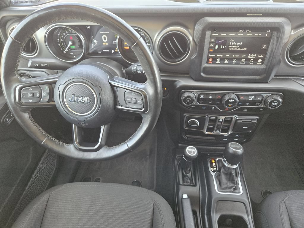 Used 2023 Jeep Wrangler Unlimited w/ Cold Weather Group AWD/4WD image 29