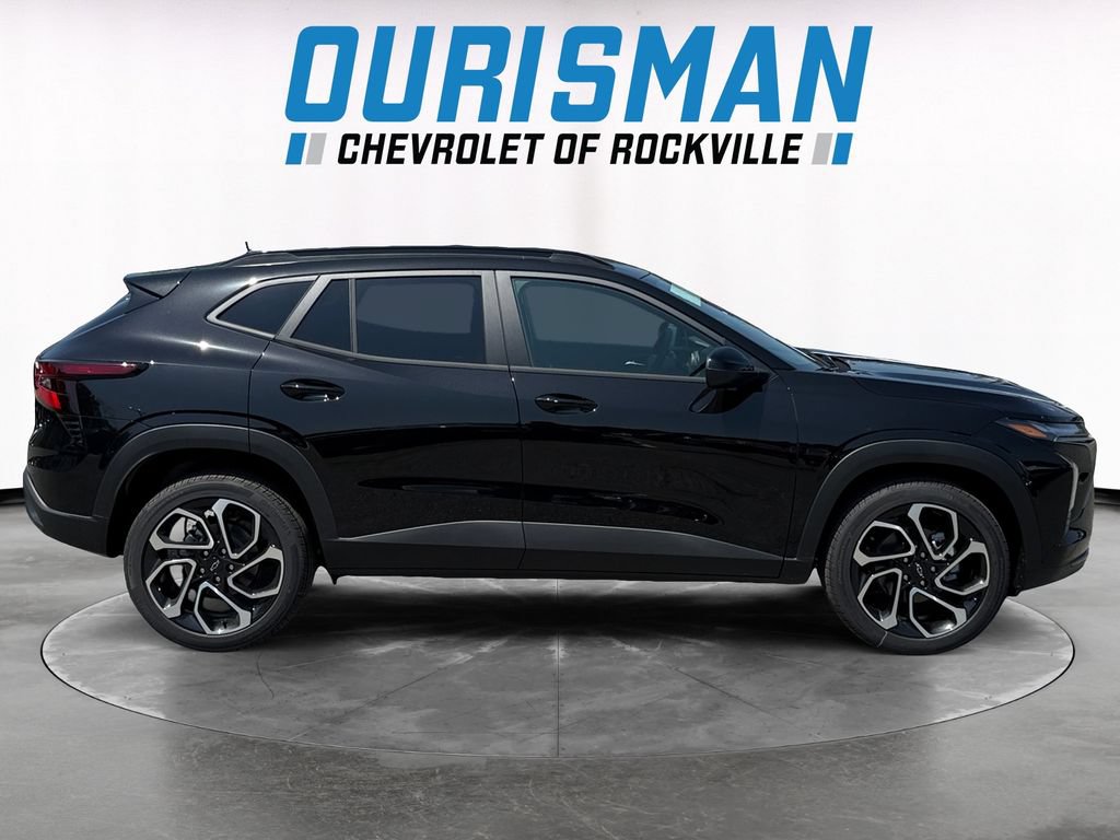 New 2026 Chevrolet Trax RS w/ Sunroof Package FWD image 7