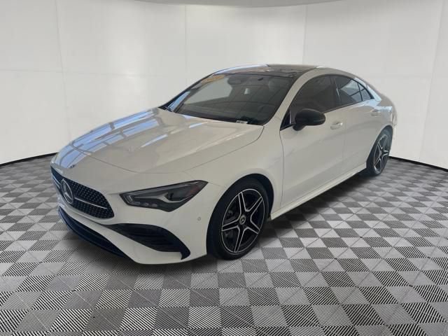 Used 2024 Mercedes-Benz CLA 250 4MATIC image 4