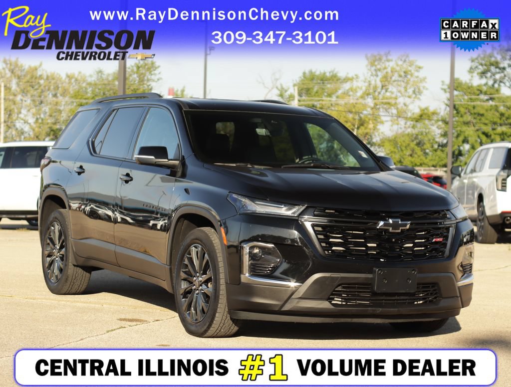 Used 2023 Chevrolet Traverse RS FWD image 1