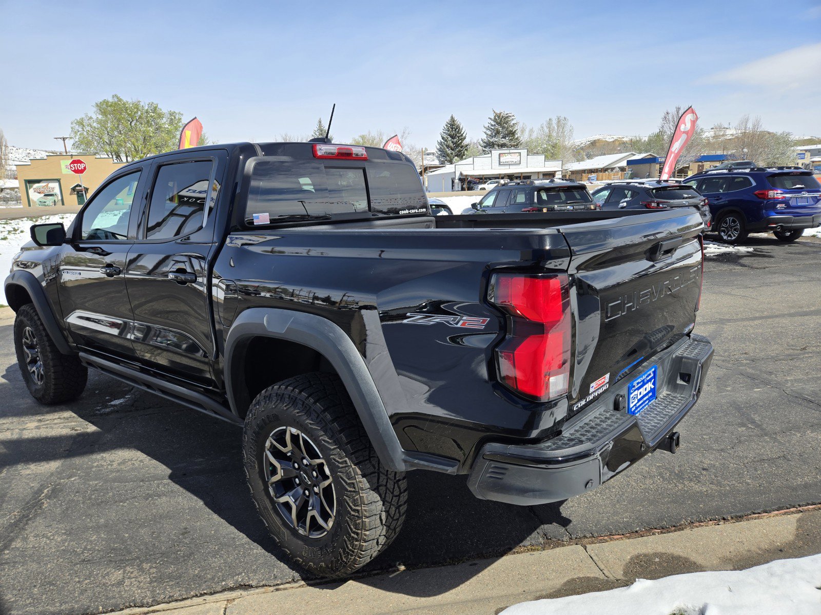Used 2024 Chevrolet Colorado ZR2 w/ ZR2 Convenience Package III AWD/4WD image 5