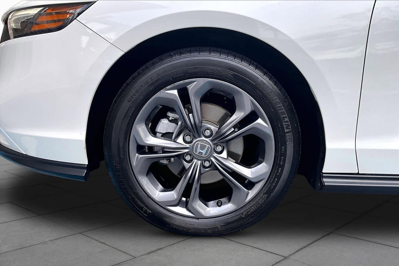 Certified 2023 Honda Accord EX image 11