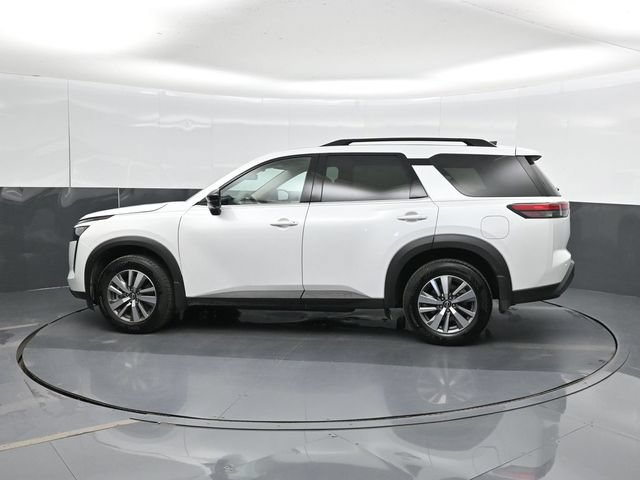 Used 2026 Nissan Pathfinder SL FWD image 10