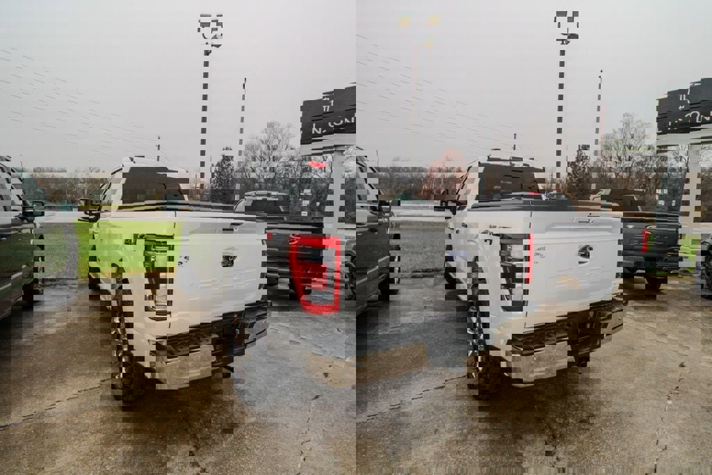 Used 2023 Ford F150 Lariat w/ Equipment Group 502A High image 4