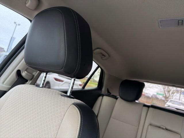 Used 2018 Buick Encore Preferred image 16