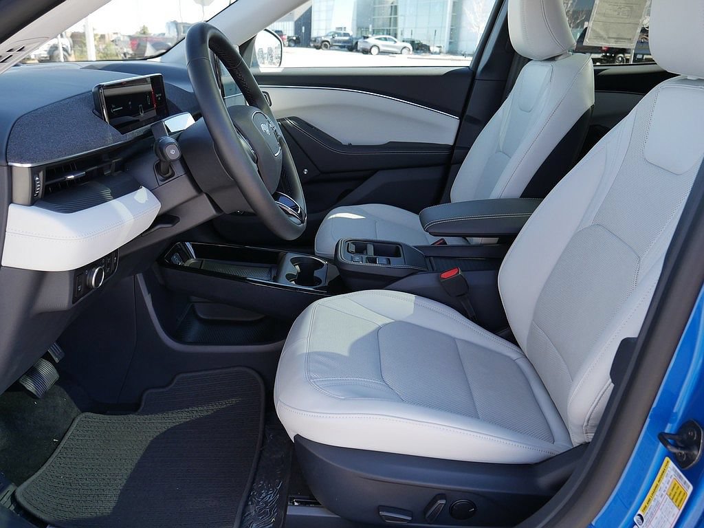 New 2026 Ford Mustang Mach-E Premium AWD/4WD image 10