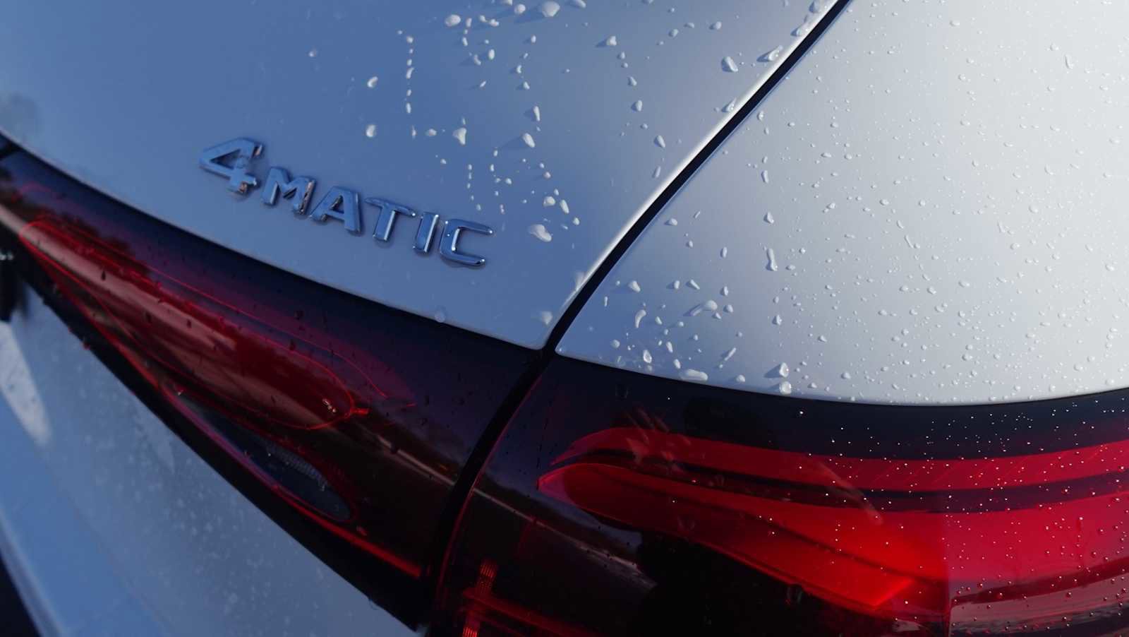 Used 2026 Mercedes-Benz GLC 300 4MATIC image 17